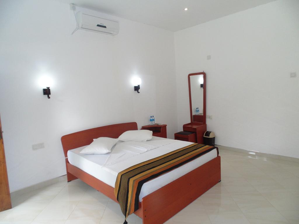 White Eagle Hotel Sigiriya Rum bild